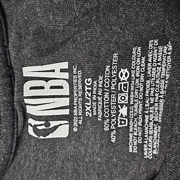 NBA Raptors XXL black short sleeve shirt - Picture 5 of 5